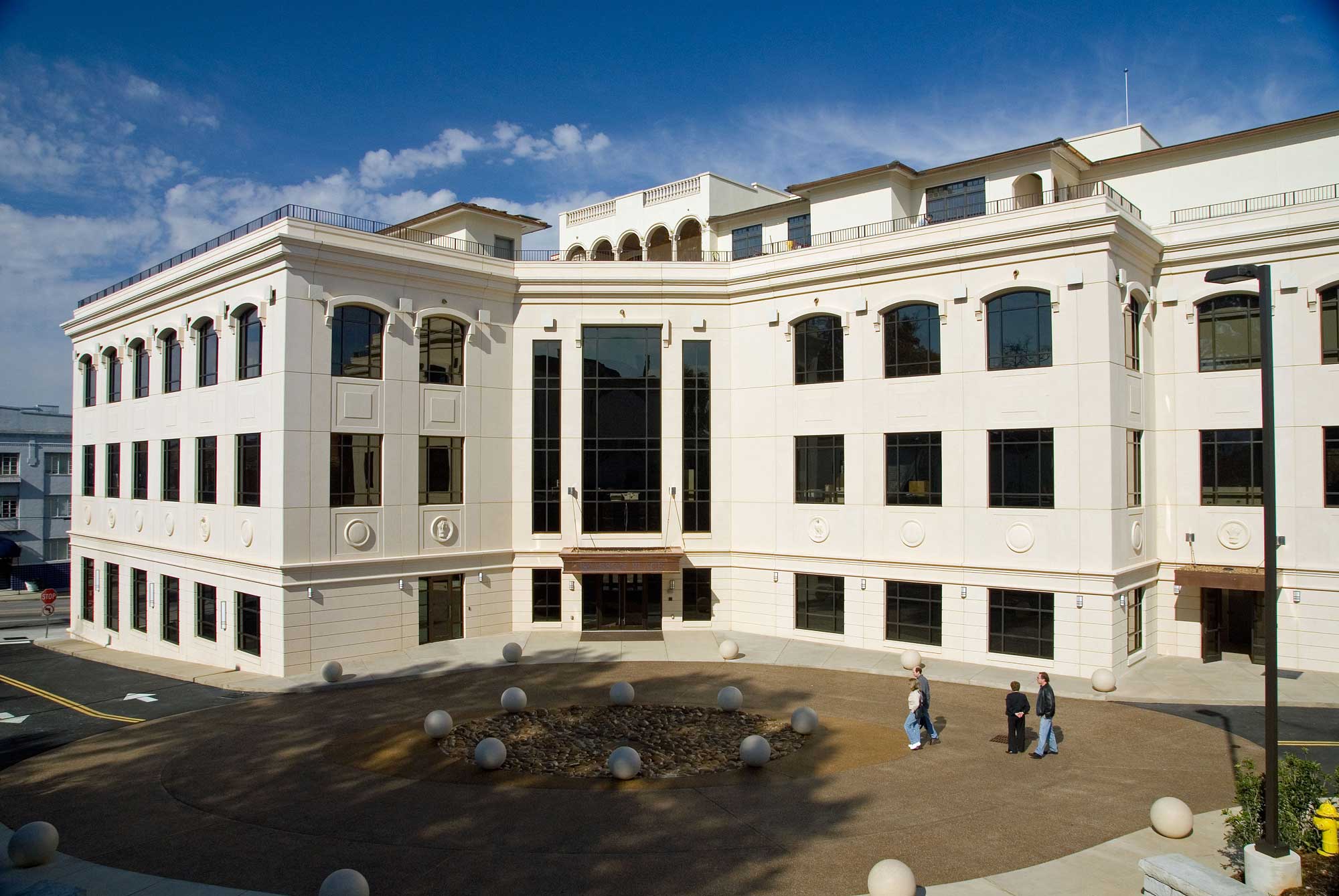 Brabson Place SE Entry 9